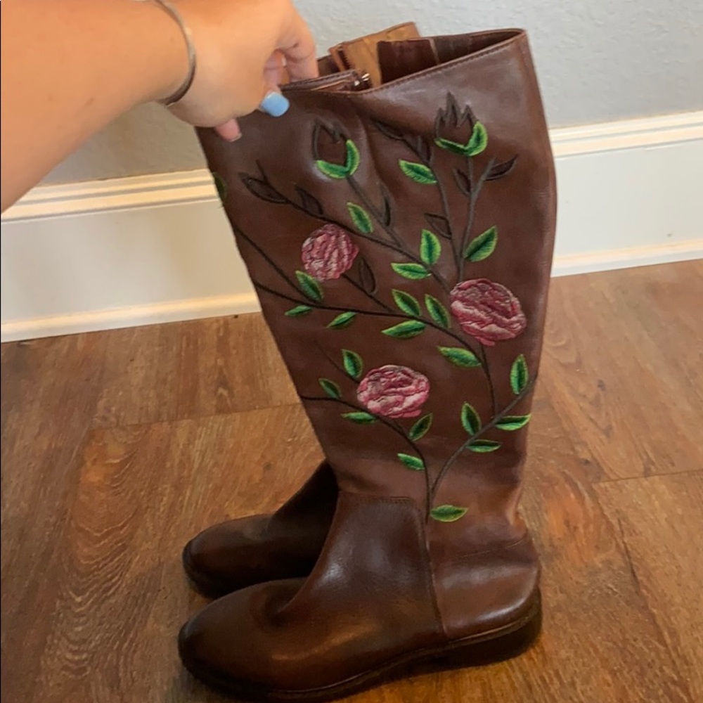 Gianni Bini Rose Embroidered  Boot